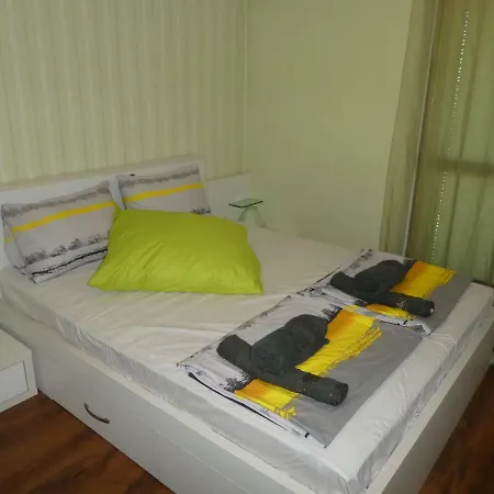 Sea Panorama Appartment 바르나