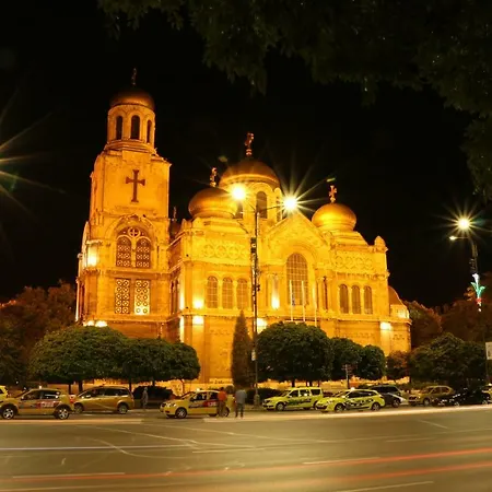 아파트 Sea Panorama Appartment 바르나